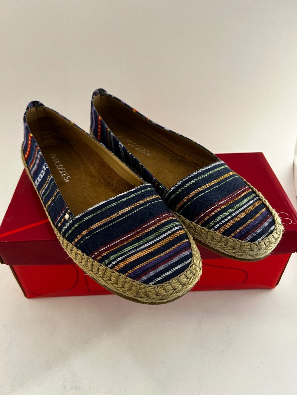 Aerosoles Solitaire Espadrille Flats – Blue Multi – Size 7.5 – BNIB
